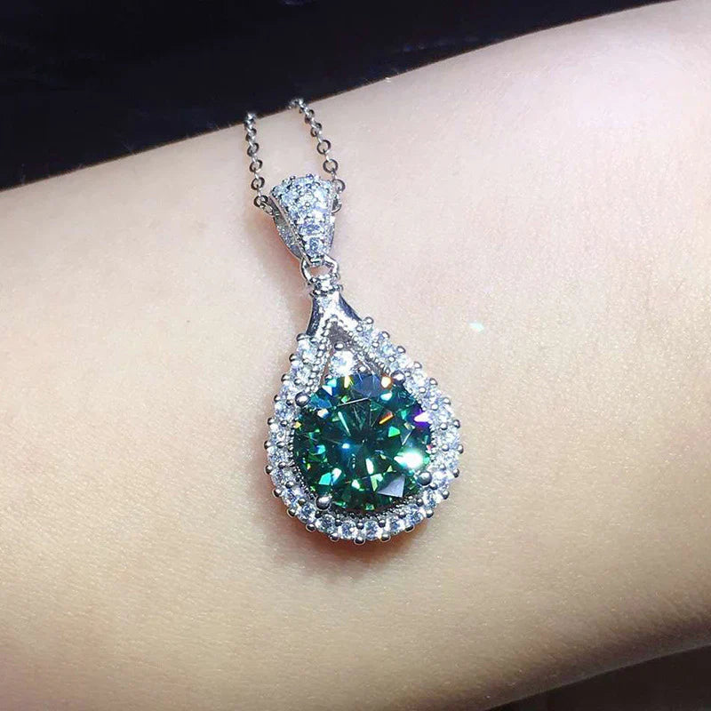Elegant Smaragd Halsband för Tidlös Stil