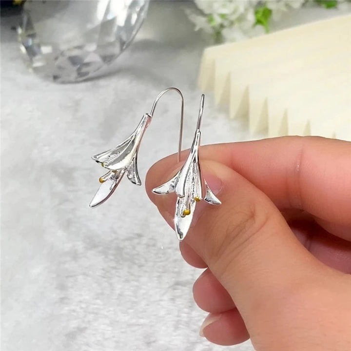 Eleganta Silverblomster Örhängen