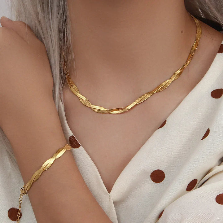 Tidlöst Set med Guldpläterat Halsband och Armband